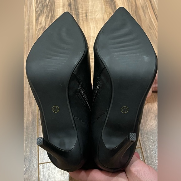 Glaze Leather Moto Booties 6.5 maroon accent 4” heel - Picture 11 of 12